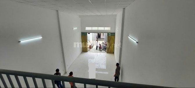 BÁN LÔ ĐẤT TẶNG NHÀ CẤP BỐN, Ở CỦ CHI, GIÁ 850TR, 150M2