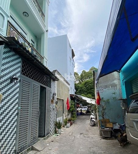 Hẻm Lê Thúc Hoạch 4x12m 3,5 lầu giá 6,67 tỷ