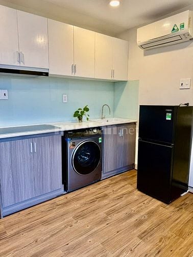 Gía 10tr/tháng đến 13.5tr/tháng, căn hộ Ngay đường Xuân Thủy P. ThảoĐ