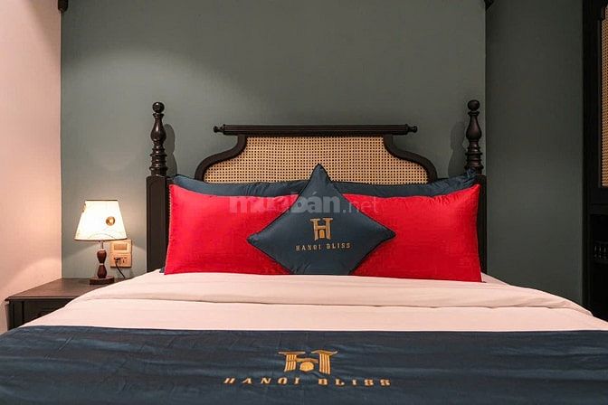 Bán Khách Sạn Phố Hàng Thiếc Xây Mới 8 Tầng 30 Phòng Mặt Tiền 5,3M