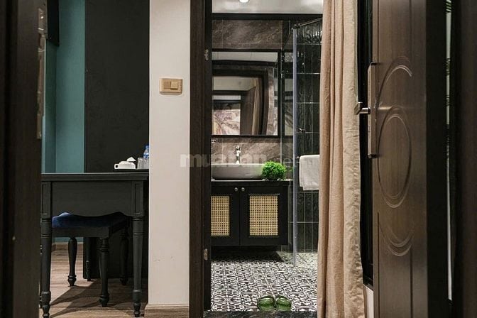 Bán Khách Sạn Phố Hàng Thiếc Xây Mới 8 Tầng 30 Phòng Mặt Tiền 5,3M