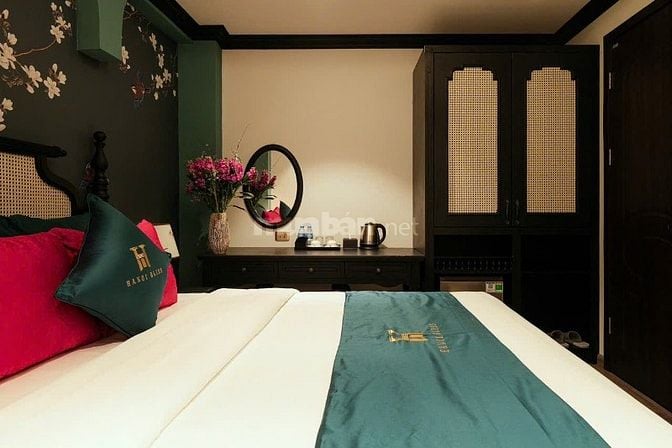 Bán Khách Sạn Phố Hàng Thiếc Xây Mới 8 Tầng 30 Phòng Mặt Tiền 5,3M