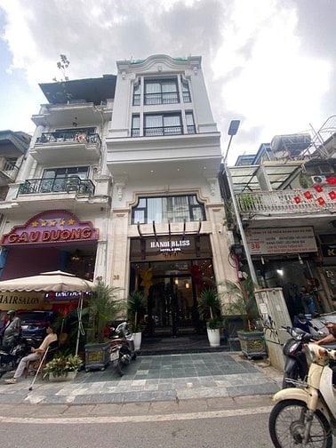 Bán Khách Sạn Phố Hàng Thiếc Xây Mới 8 Tầng 30 Phòng Mặt Tiền 5,3M