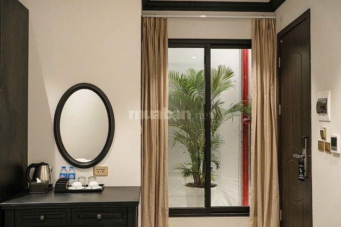 Bán Khách Sạn Phố Hàng Thiếc Xây Mới 8 Tầng 30 Phòng Mặt Tiền 5,3M