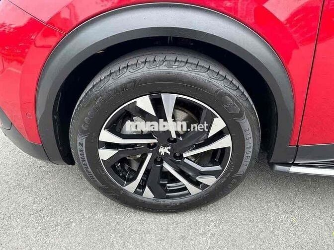 Peugeot 2008 2022 GT Line 1.2 AT - 6 km