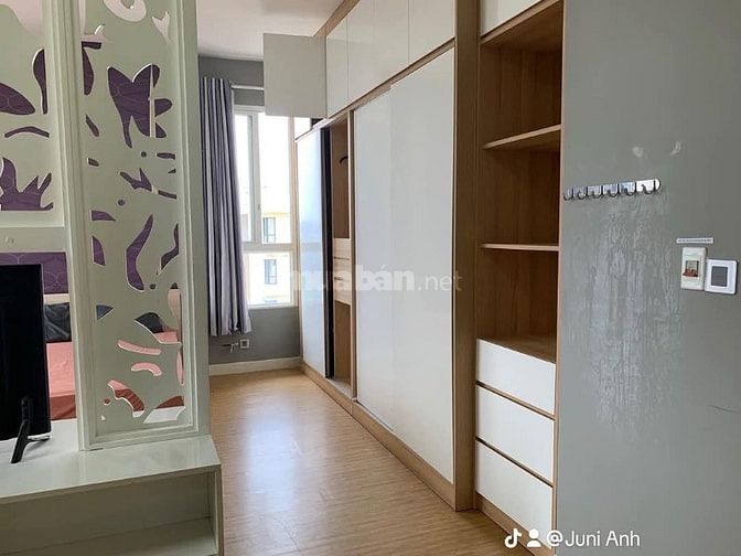 Cho thuê phòng trong chung cư Đức Khải Q7