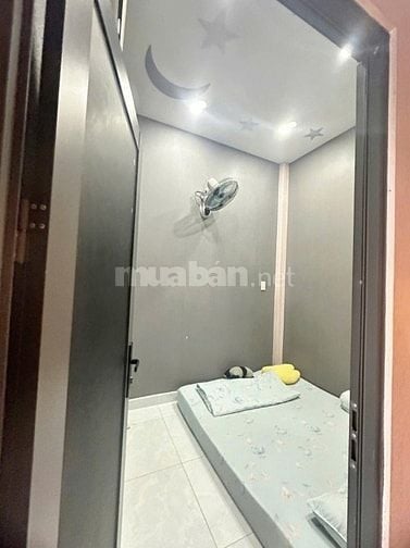 BÌNH LONG LÊ VĂN QUỚI NGAY NGÃ TƯ 4 XÃ - DIỆN TÍCH 40M2 GIÁ CHỈ 4.3 TỶ