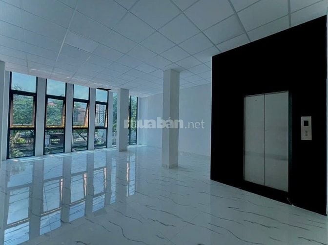 Bán Toà nhà 3 tầng  mới 100% 400m2 mặt tiền đường Đồng Khởi , Biên Hoà