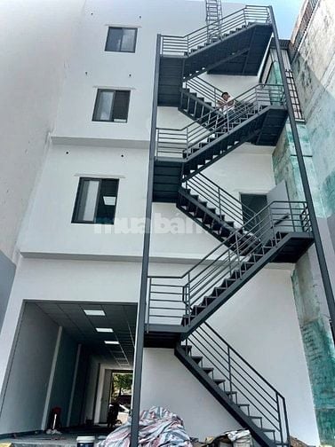 Bán Toà nhà 3 tầng  mới 100% 400m2 mặt tiền đường Đồng Khởi , Biên Hoà