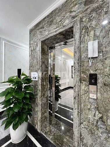 CHỈ HƠN 8 TỶ CÓ NHÀ KHƯƠNG ĐÌNH XÂY MỚI 6 TẦNG THANG MÁY – VỊ TRÍ SIÊU