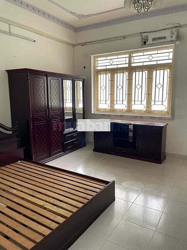 Cho thuê nhà mặt tiền Nguyễn Trãi, P.11, Q.5 giá 40tr.