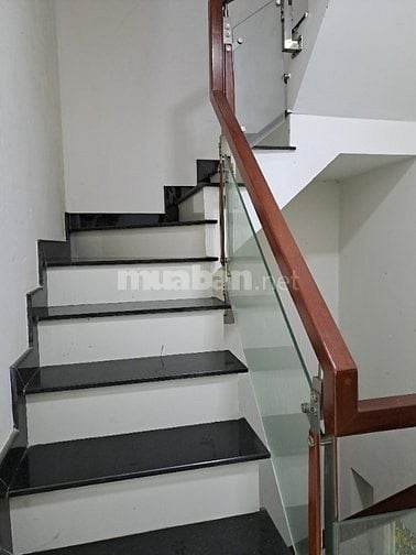 PHÒNG TRỌ SẠCH SẼ, CÓ BANCOL 15m2 gần ĐH Hoa Sen