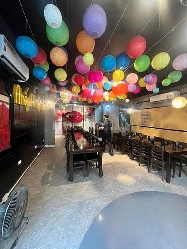 Nhượng nhà hàng khu Hào Nam, 80m2x 5 tầng, hđ thuê lâu dài 