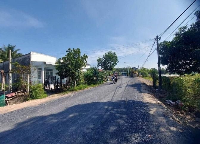 BÁN NHANH LÔ ĐẤT TẠI PHƯỚC VĨNH AN , CÔNG CHỨNG LIỀN 