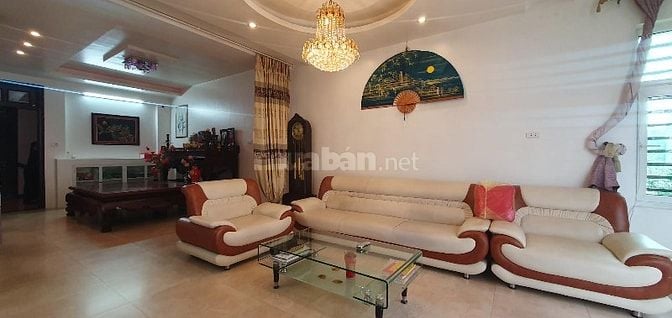 1 Nhà Ra Mặt Phố Khuất Duy Tiến, 2 Ô Tô Để Trong Nhà 90m, 4 Tầng 