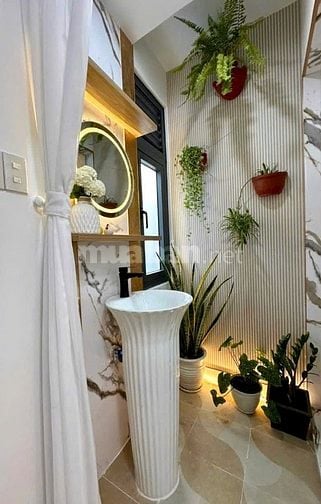 NHÀ ĐẸP NỞ HẬU - HẺM XE HƠI - TRUNG TÂM PHÚ NHUẬN CHÍNH CHỦ GIÁ RẺ