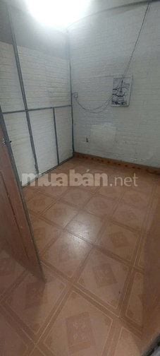 Cho thuê nhà cấp 4 rộng hơn 60m2