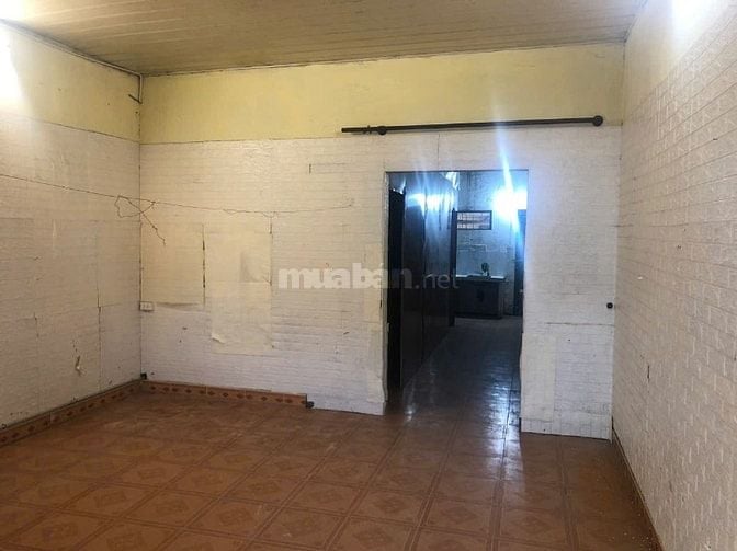Cho thuê nhà cấp 4 rộng hơn 60m2