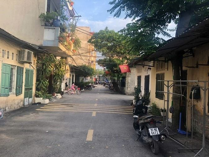 Cho thuê nhà cấp 4 rộng hơn 60m2