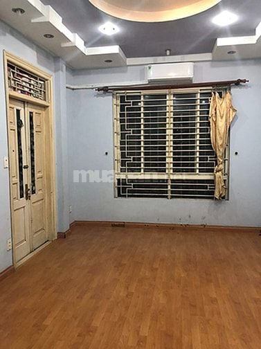 Chính chủ bán Nhà lô góc cực thoáng sáng ngõ nông sát mặt đường