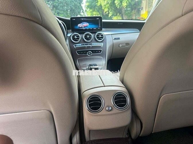 Mercedes Benz C Class 2020 C200 Exclusive  - 65000