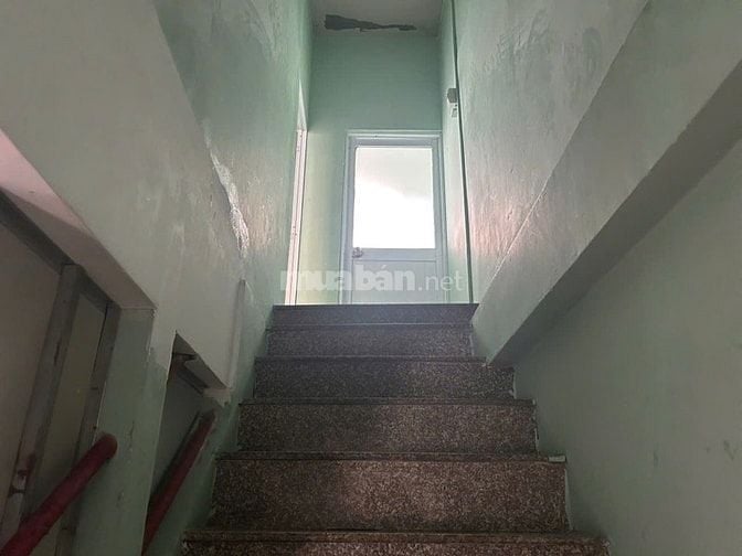 Cho thuê nhà mặt tiền nguyên căn đường Phú Thọ, quận 11, 25tr/tháng