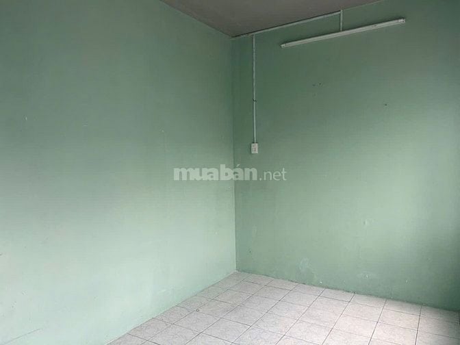 Cho thuê nhà mặt tiền nguyên căn đường Phú Thọ, quận 11, 25tr/tháng