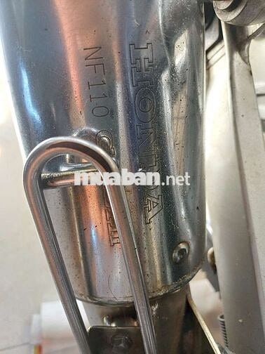 Dựng miết chật nên bán