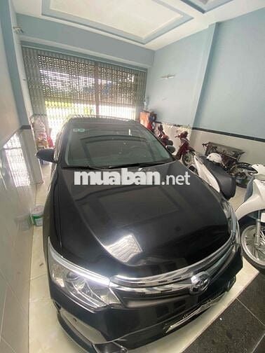 Toyota Camry 2016 2.5Q - 21000 km giá 700tr