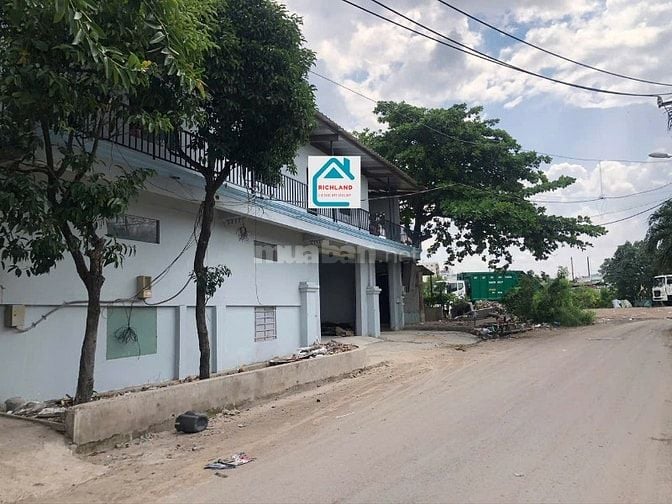 CHO THUÊ KHO XƯỞNG GÓC 2 MẶT TIỀN VIEW SÔNG PHAN HUY ÍCH_DT:1.250m2
