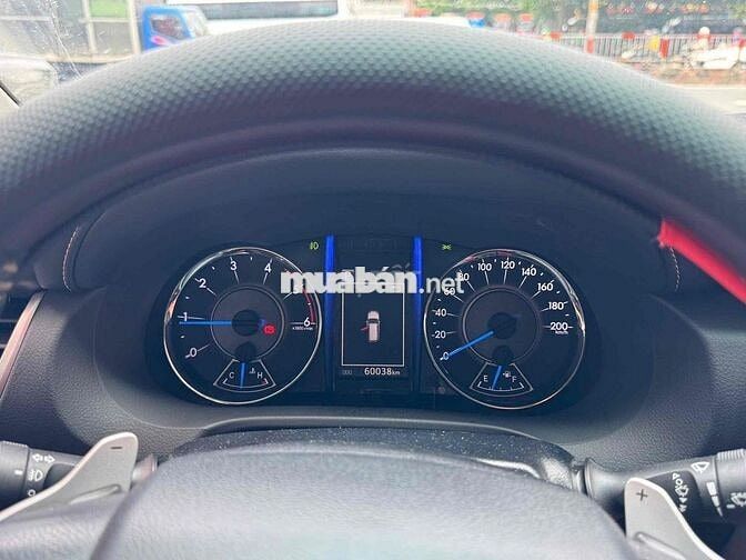 Toyota Fortuner 2019 2.4G 4x2 AT - 60000 km ko lỗi