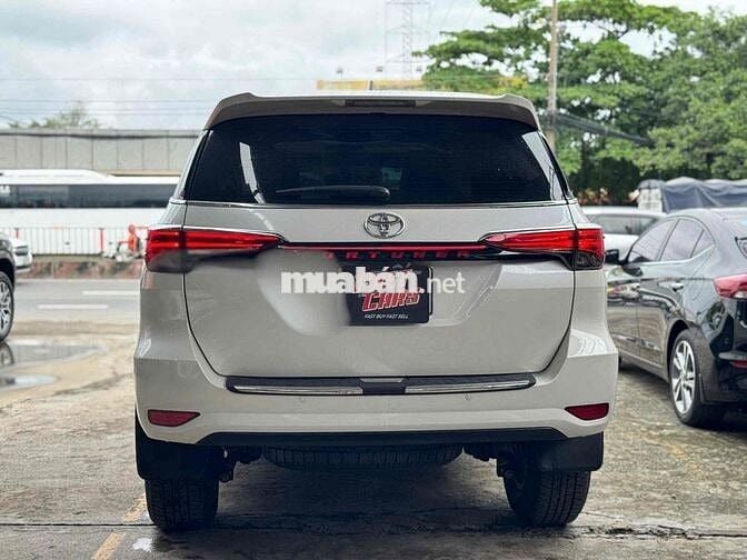Toyota Fortuner 2019 2.4G 4x2 AT - 60000 km ko lỗi