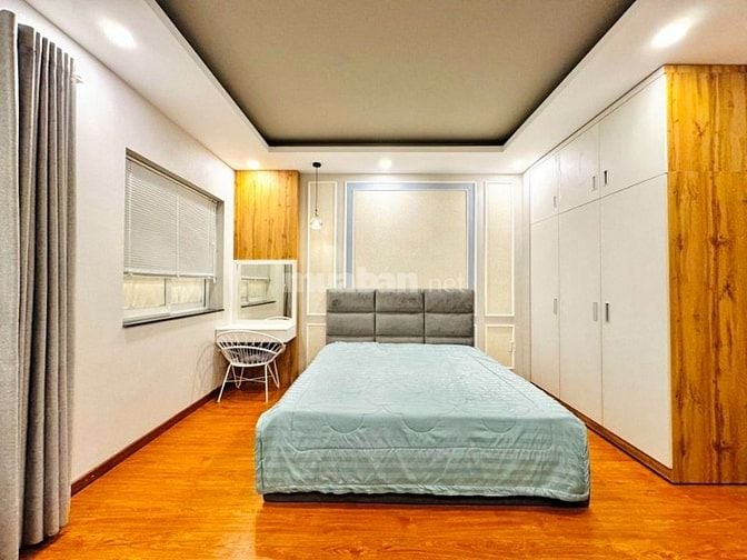 Khan hiếm tầm giá! Hẻm đẹp 6m ở Lê Văn Sỹ Quận 3 DT: 4.5x15m nở hậu 