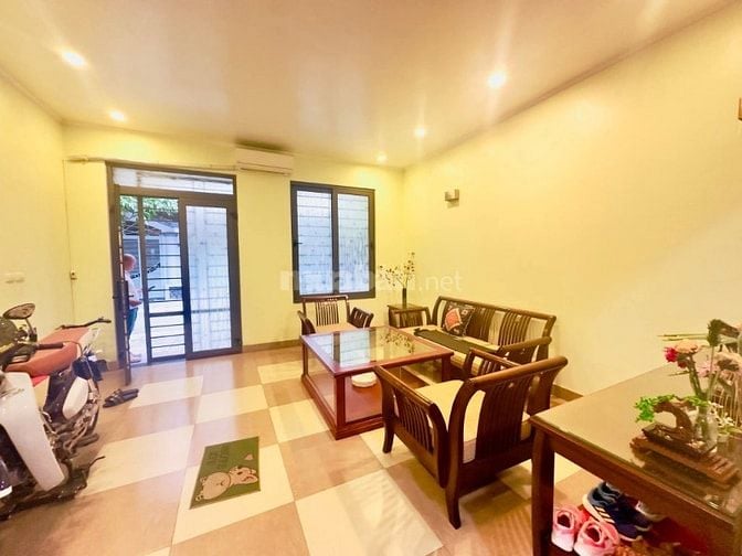 Nhà Đẹp Ô TÔ Chạy Vòng Quanh Lạc Trung 87m, 4 tầng, mt 8m, giá 28.7 