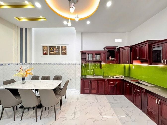 Nhà mới đẹp mặt tiền đường 5b, dt 6x16m 2 lầu ST tiện ở và kinh doanh