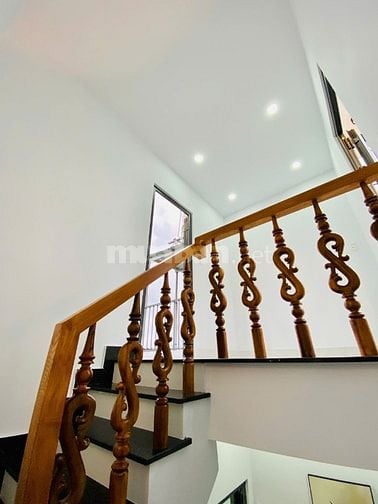 CHÍNH CHỦ BÁN NHÀ GÒ VẤP ĐÚC 2LẦU ST HẺM XE HƠI GIÁ MỀM CHO KHÁCH