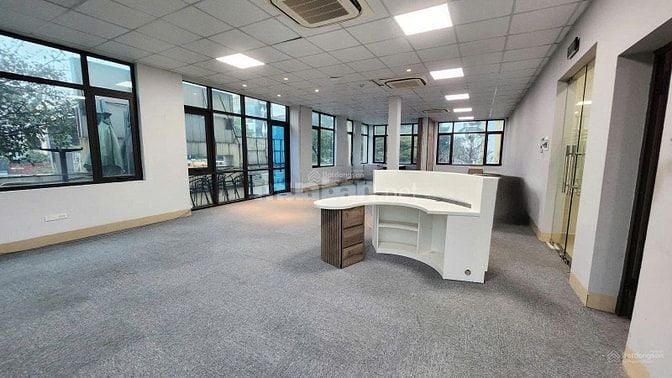 Cho thuê văn phòng 100m2 tại Phan Chu Trinh, Hoàn Kiếm HN giá 30 triệu