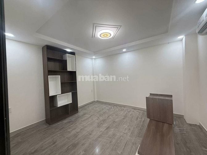 Bán Nhà 5 Tầng, Âu Dương Lân, Q8, 5PN-6WC, Mới tinh, Nhỉnh 6 tỷ TL
