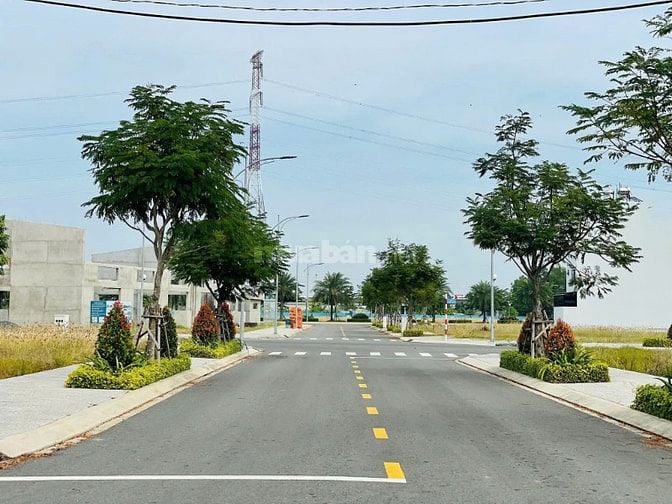 CHÍNH CHỦ BÁN ĐẤT ĐẸP NGAY ĐƯỜNG NGUYỄN HỮU TRÍ  SÁT THỊ TRẤN TÂN TÚC