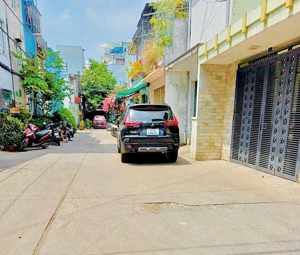 Nhà bán Lê đại hành, P11, Quận 11