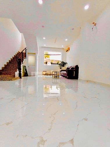 Nhà bán Lê đại hành, P11, Quận 11
