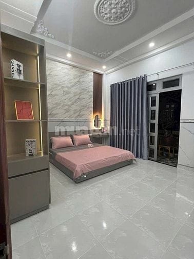Cơ Hội Vàng! Nhà Bến Vân Đồn, Q4 – 58m², Giá 2.28 Tỷ, Thu Nhập 16Tr