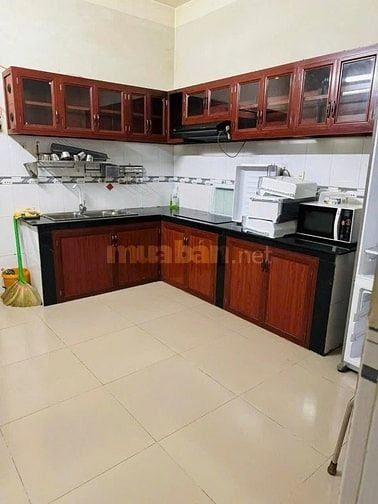 Cho thuê nhà hẻm 4m(XH) Hoàng Hoa Thám, P.13, Q.Tân Bình giá 18tr