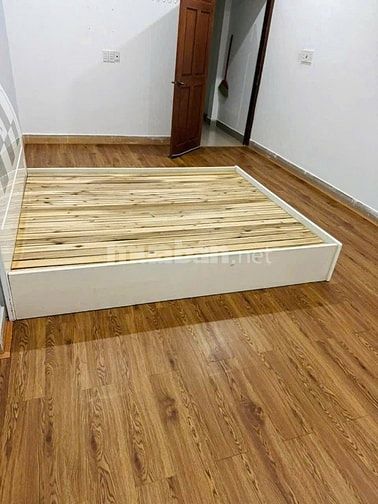 Cho thuê nhà hẻm 4m(XH) Hoàng Hoa Thám, P.13, Q.Tân Bình giá 18tr