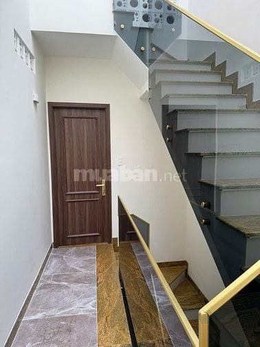 Siêu hiếm! Bán nhà mặt tiền 3 tầng ph.Tân Định, Q1, dt: 5 x13 nở hậu