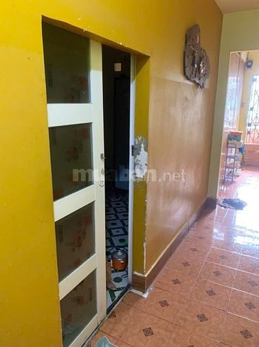Cho thuê nhà nguyên căn rộng 68 m2, có 3 phòng, CC Bùi Hữu Nghĩa
