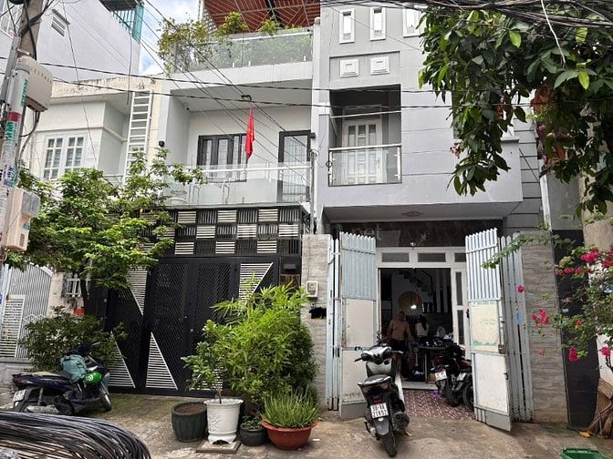Chính chủ cần bán nhà hẻm hoàng xuân hoành