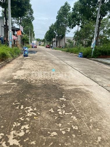 Chu cần bán nhanh hai nền đất Mỹ Phước 3