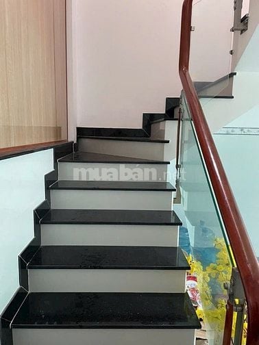 Nhà đường 1A phường Bình Trị Đông B 4x21,2 Lầu nhà đẹp