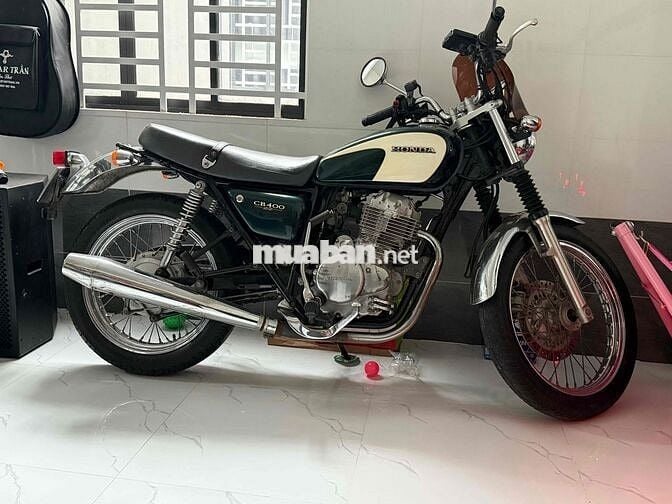 Honda CB 400